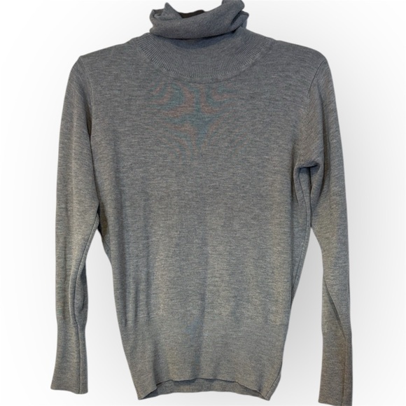 Doublju Women's Gray Turtleneck Long Sleeve Top - Picture 11 of 12